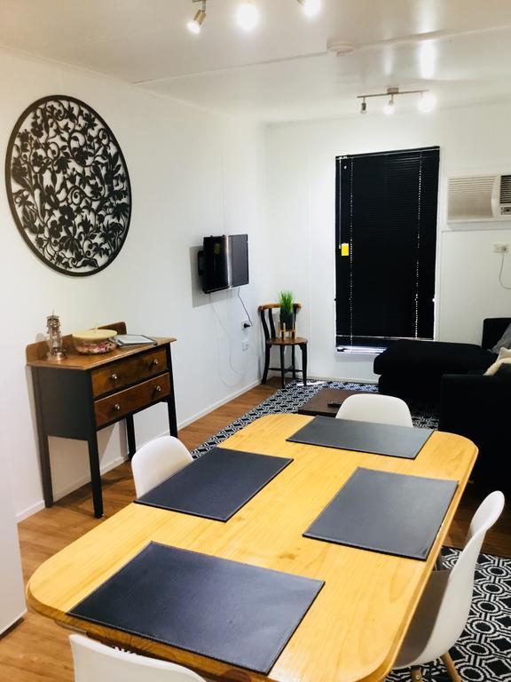 科克茅屋 - 泥泞小屋 温顿 外观 照片