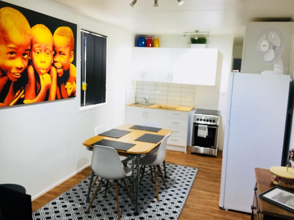 科克茅屋 - 泥泞小屋 温顿 外观 照片